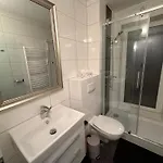 Neu! Innenstadt Inkl Bettwaesche Und Handtuecher Kaffeevollautomat Und Balkon Hw1 Appartement