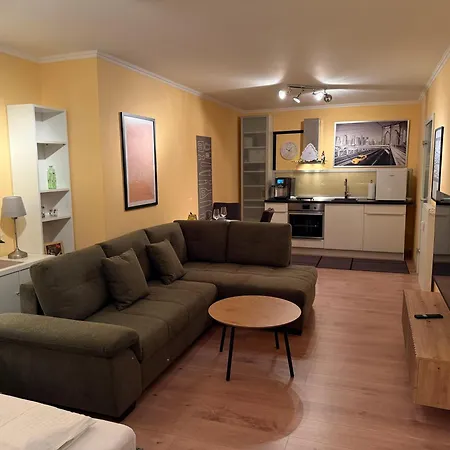 Appartement Neu! Innenstadt Inkl Bettwaesche Und Handtuecher Kaffeevollautomat Und Balkon Hw1 *