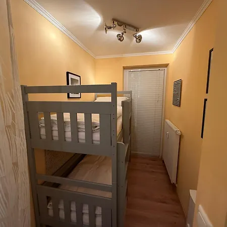Neu! Innenstadt Inkl Bettwaesche Und Handtuecher Kaffeevollautomat Und Balkon Hw1 Appartement