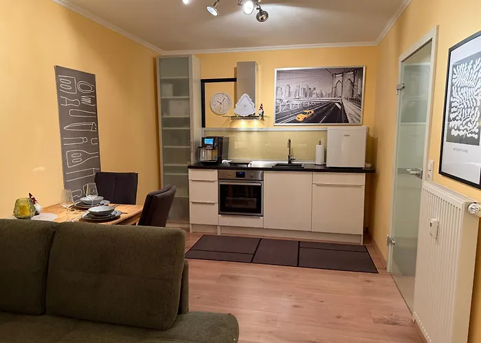 Апартаменты Neu! Innenstadt Inkl Bettwaesche Und Handtuecher Kaffeevollautomat Und Balkon Бад-Гарцбург