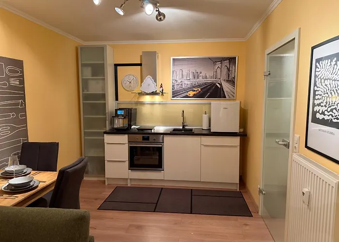 Апартаменты Neu! Innenstadt Inkl Bettwaesche Und Handtuecher Kaffeevollautomat Und Balkon Бад-Гарцбург