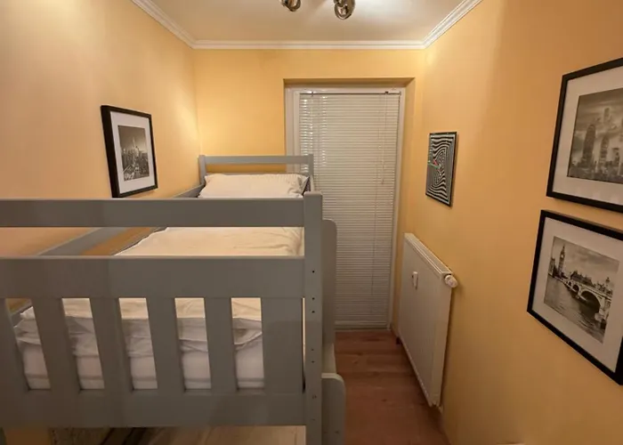 Апартаменты Neu! Innenstadt Inkl Bettwaesche Und Handtuecher Kaffeevollautomat Und Balkon Бад-Гарцбург