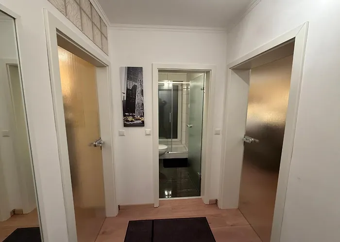 Апартаменты Neu! Innenstadt Inkl Bettwaesche Und Handtuecher Kaffeevollautomat Und Balkon Бад-Гарцбург