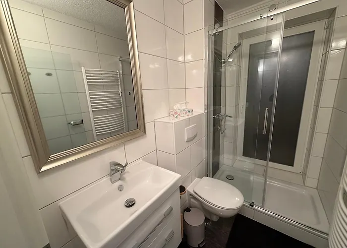 Neu! Innenstadt Inkl Bettwaesche Und Handtuecher Kaffeevollautomat Und Balkon Апартаменты